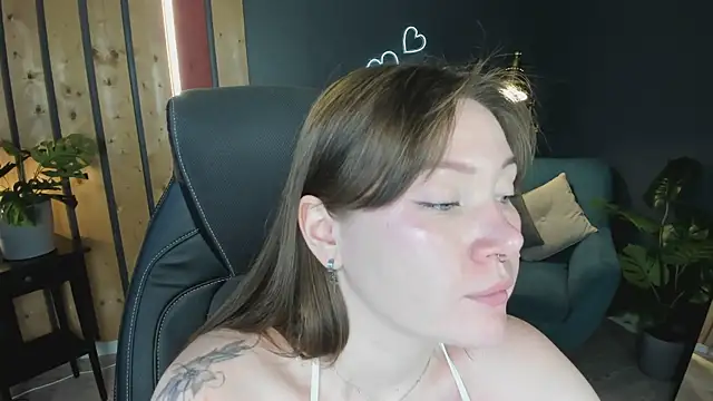 Ash Hasmy online show from 07.07.26