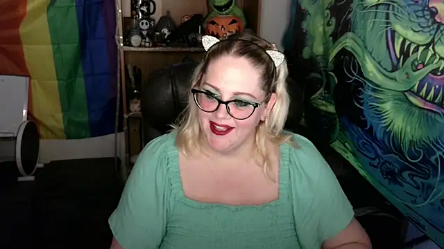 Snapshot of Kinky_Witch chatting on 07.09.26 Kinky Witch online show from 07.09.26