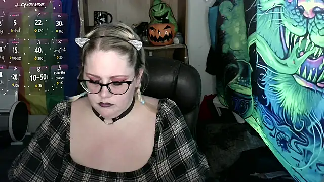 Snapshot of Kinky_Witch chatting on 07.12.26 Kinky Witch online show from 07.12.26