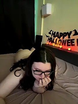 HaleyAyush online show from 10.24.25