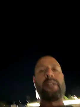 Snapshot of anaahmed30 chatting on 09.27.25 anaahmed30 online show from 09.27.25