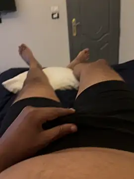 Snapshot of anaahmed30 chatting on 10.02.25 anaahmed30 online show from 10.02.25