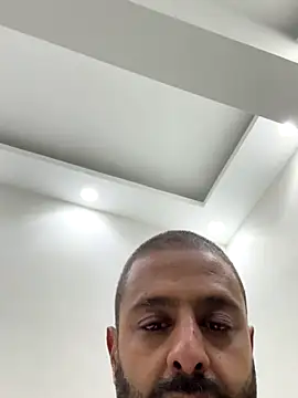 Snapshot of anaahmed30 chatting on 10.13.25 anaahmed30 online show from 10.13.25