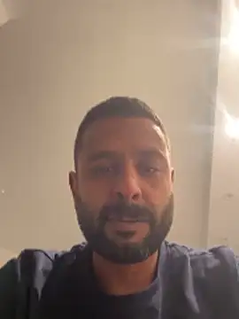 Snapshot of anaahmed30 chatting on 12.02.25 anaahmed30 online show from 12.02.25