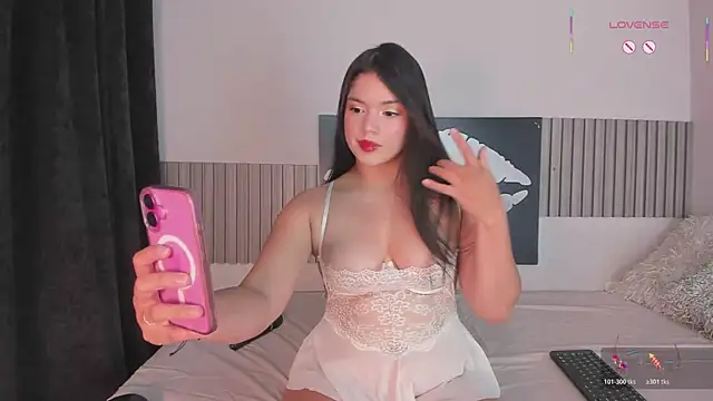 Hailey-Fox online show from 07.16.26