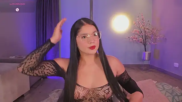 Hailey-Fox online show from 08.02.26