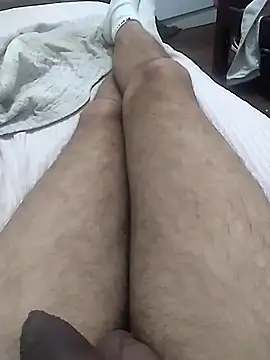 GuilhermeYuree online show from 09.26.25