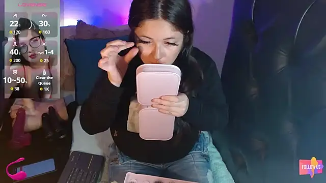 KrystalAdams online show from 09.17.25