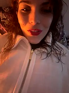 Snapshot of refem9 chatting on 11.01.25 refem9 online show from 11.01.25