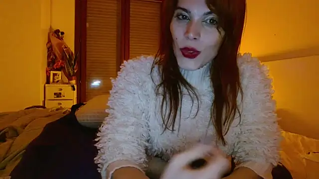 Snapshot of refem9 chatting on 11.25.25 refem9 online show from 11.25.25