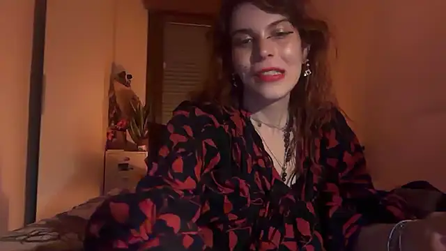 Snapshot of refem9 chatting on 02.19.26 refem9 online show from 02.19.26