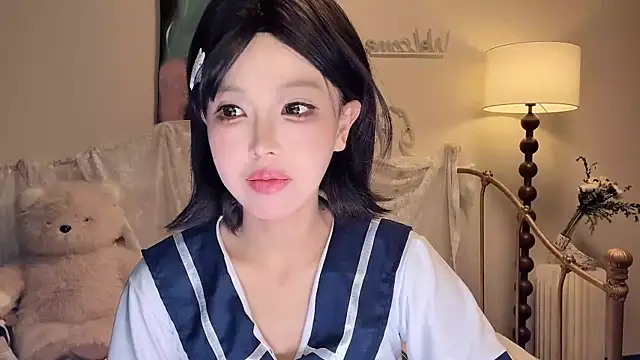 Snapshot of kiraa-0051 chatting on 11.04.25 kiraa-0051 online show from 11.04.25