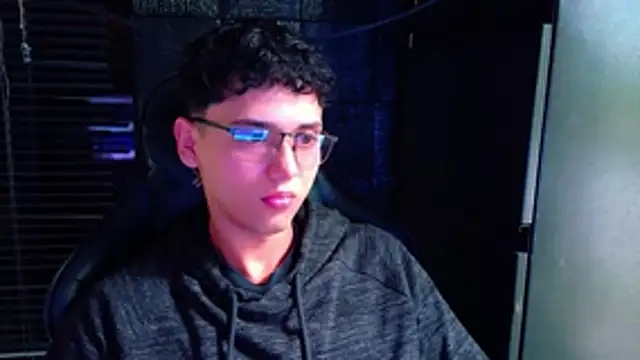 Snapshot of jacobs_shelby chatting on 06.15.26 jacobs shelby online show from 06.15.26