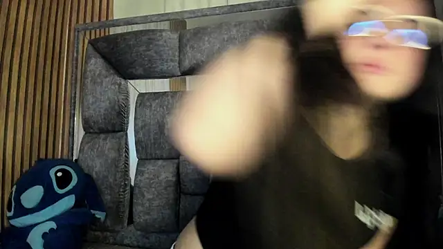 Snapshot of Cherry__Hot chatting on 10.24.25 Cherry Hot online show from 10.24.25