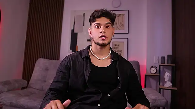 DaviesBrown online show from 10.31.25