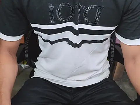 ChiseledCharm online show from 10.04.25