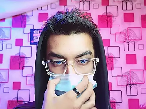 ChiseledCharm online show from 11.10.25