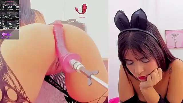 Athena Jackson  online show from 09.11.25