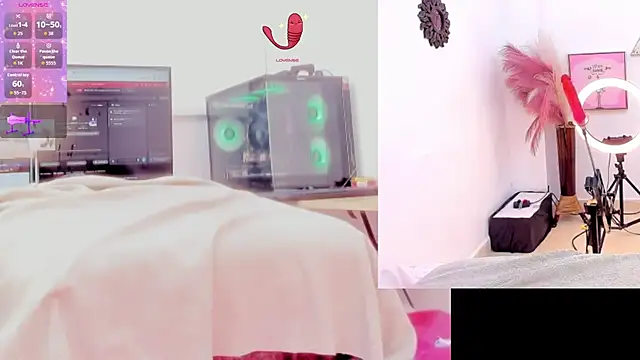 Athena Jackson  online show from 09.17.25