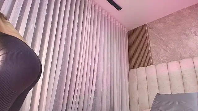 Snapshot of celeste_moonx chatting on 02.27.26 celeste moonx online show from 02.27.26