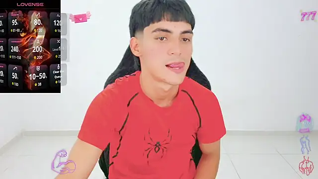Thommy cute online show from 06.18.26