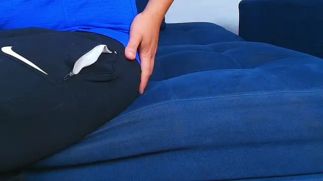 couplelove543 online show from 11.22.25