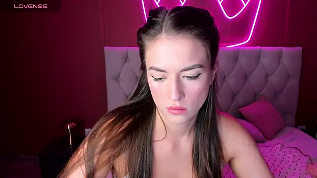 StacyWells online show from 09.21.25