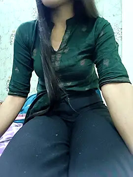 Snapshot of sneha_88 chatting on 10.30.25 sneha 88 online show from 10.30.25