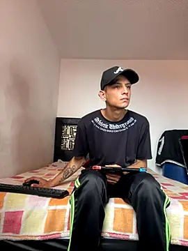 andrewcoopper1 online show from 09.30.25