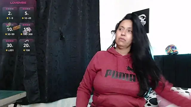 Snapshot of holydeath_1 chatting on 09.11.25 holydeath 1 online show from 09.11.25