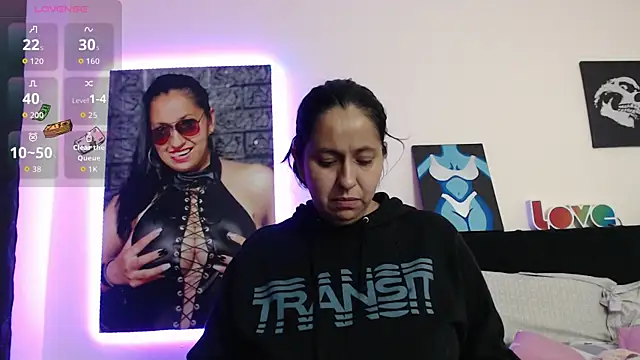 Snapshot of holydeath_1 chatting on 11.15.25 holydeath 1 online show from 11.15.25