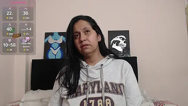 Snapshot of holydeath_1 chatting on 11.28.25 holydeath 1 online show from 11.28.25