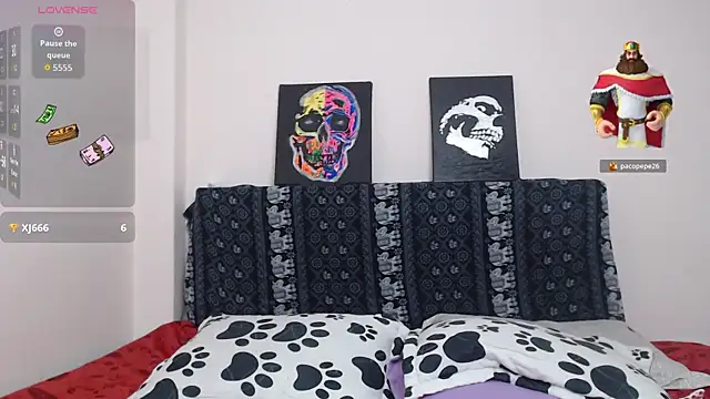 Snapshot of holydeath_1 chatting on 12.04.25 holydeath 1 online show from 12.04.25