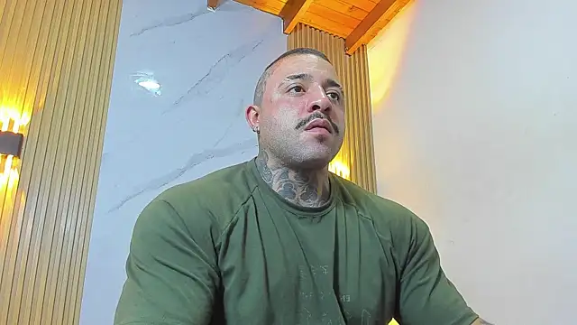 Snapshot of MISTER_VENOM chatting on 11.30.25 MISTER VENOM online show from 11.30.25