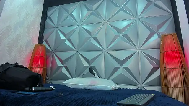 Snapshot of GreciaFox1 chatting on 09.10.25 GreciaFox1 online show from 09.10.25