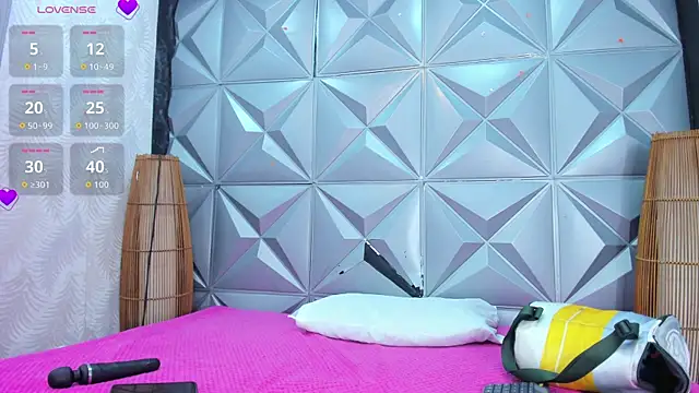 GreciaFox1 online show from 12.18.25