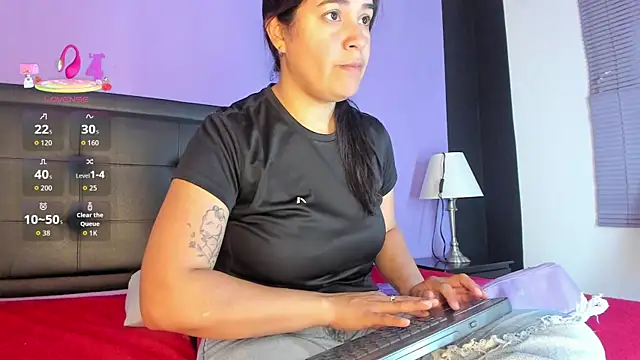 GreciaFox1 online show from 04.24.26