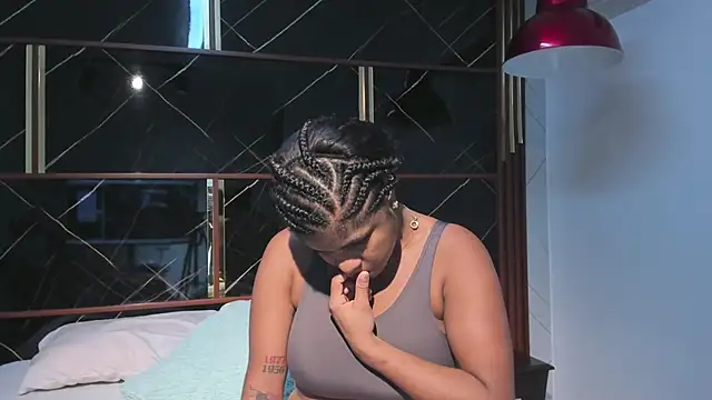 HannyThompson online show from 03.15.26