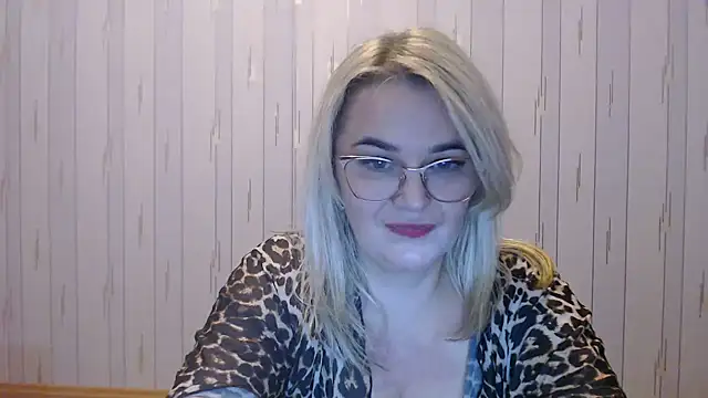 EleanoraDream online show from 11.20.25