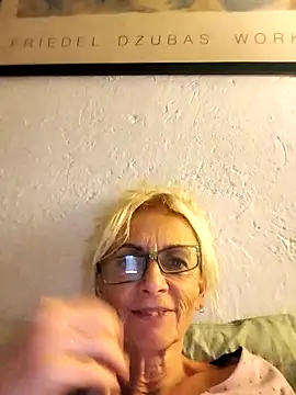 clarabell4 online show from 11.14.25