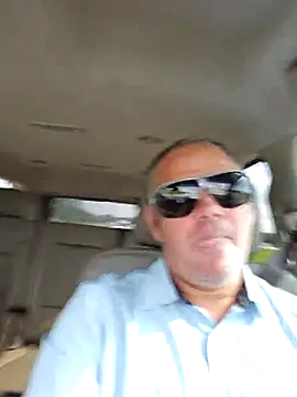 Snapshot of cubanitofeliz40 chatting on 10.01.25 cubanitofeliz40 online show from 10.01.25