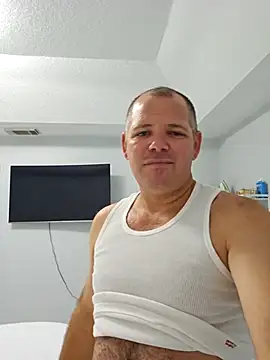 cubanitofeliz40 online show from 03.31.26