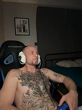 Snapshot of TheGrudge206 chatting on 10.03.25 TheGrudge206 online show from 10.03.25