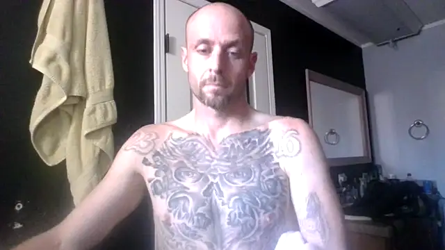 Snapshot of TheGrudge206 chatting on 10.11.25 TheGrudge206 online show from 10.11.25