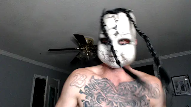 Snapshot of TheGrudge206 chatting on 10.31.25 TheGrudge206 online show from 10.31.25