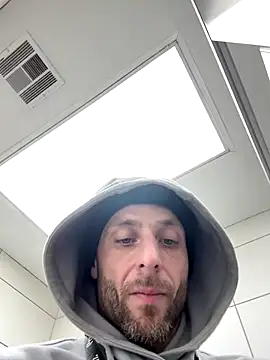 Snapshot of TheGrudge206 chatting on 12.17.25 TheGrudge206 online show from 12.17.25