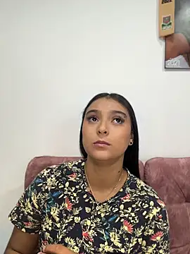 Snapshot of nicolexxaleja chatting on 05.15.26 nicolexxaleja online show from 05.15.26