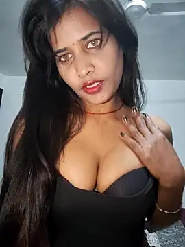 cute radhikaa online show from 11.29.25