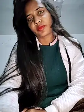 Snapshot of cute_radhikaa chatting on 01.07.26 cute radhikaa online show from 01.07.26