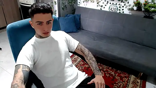 santii ss online show from 02.13.26